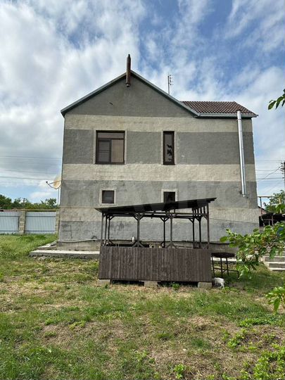 Дом 137,8 м² на участке 3,3 сот.