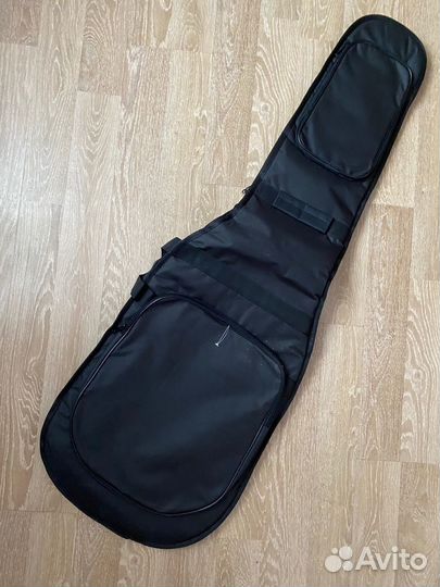 Чехол для бас гитары. Новый. Утепленный