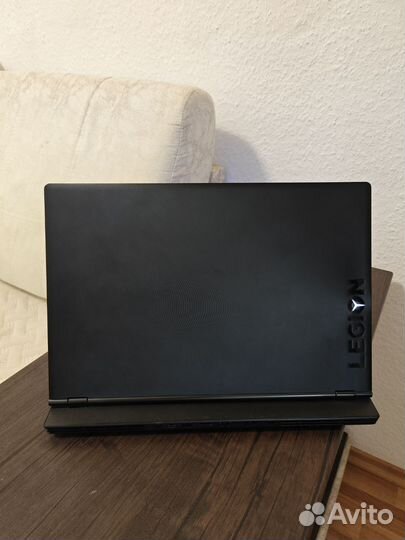 Lenovo, i5 9300H, RTX 2060, 16 GB RAM, 1 TB SSD