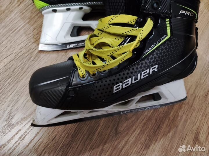 Коньки хоккейного вратаря Bauer pro 10,5 fit3