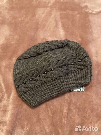 Шапка вязанная женская