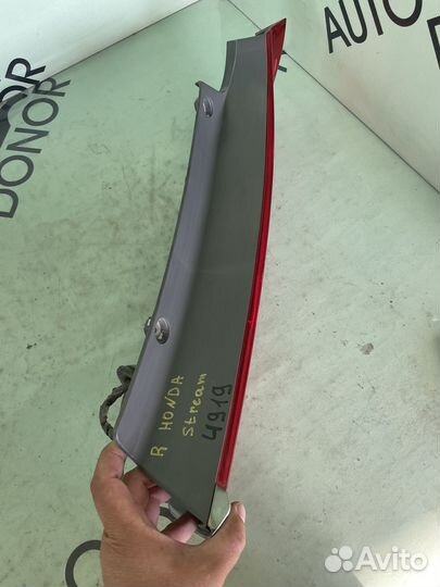 Фонарь задний правый honda stream