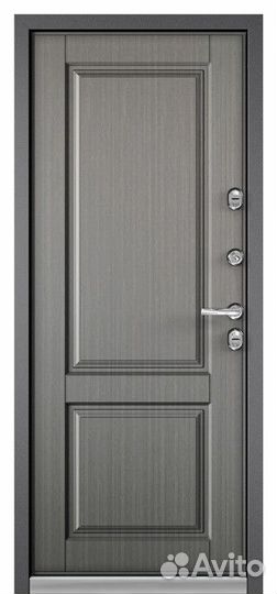 Ходная дверь в дом с терморазрывом