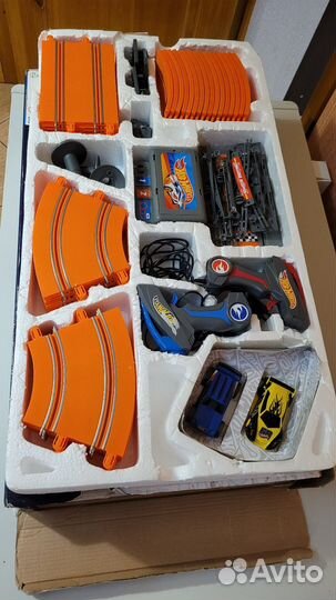 Гоночный трек hot wheels