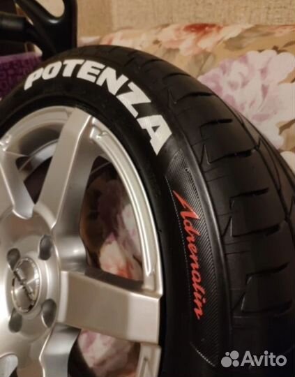 Маркер Flysea для колес несмываемый