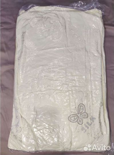 Подушка гипоаллергенная, 50x70, новая