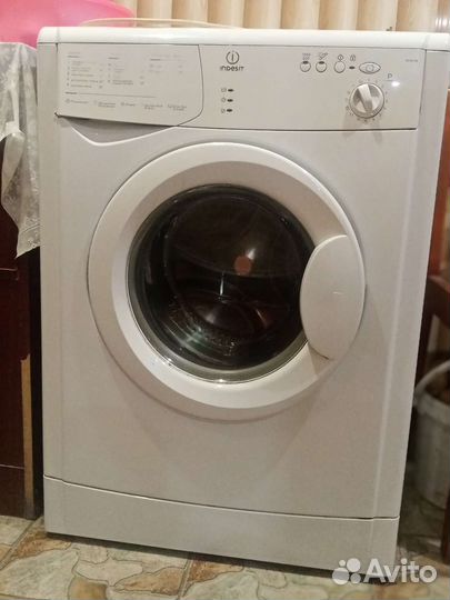 Стиральная машина автомат