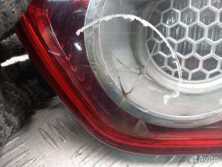 Фонарь задний правый Ford Kuga 2.0 G6DG 136Л.С