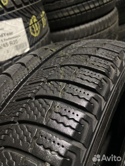 Michelin Latitude X-Ice North 3+ 215/60 R17