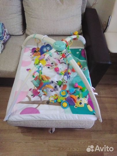 Развивающий коврик