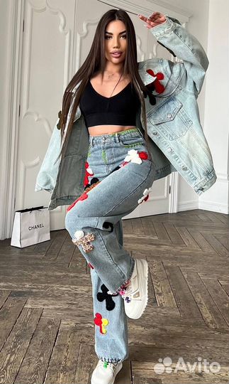 Джинсы женские