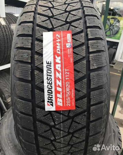 Bridgestone Blizzak DM-V2 285/50 R20 112T