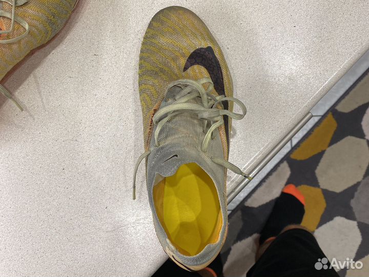 Бутсы nike phantom gx