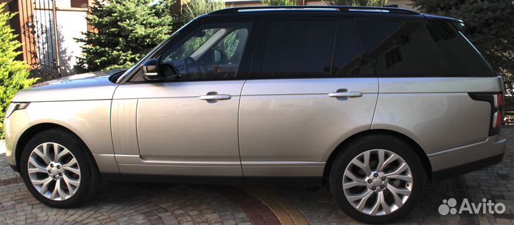 Land Rover Range Rover 3.0 AT, 2018, 128 000 км