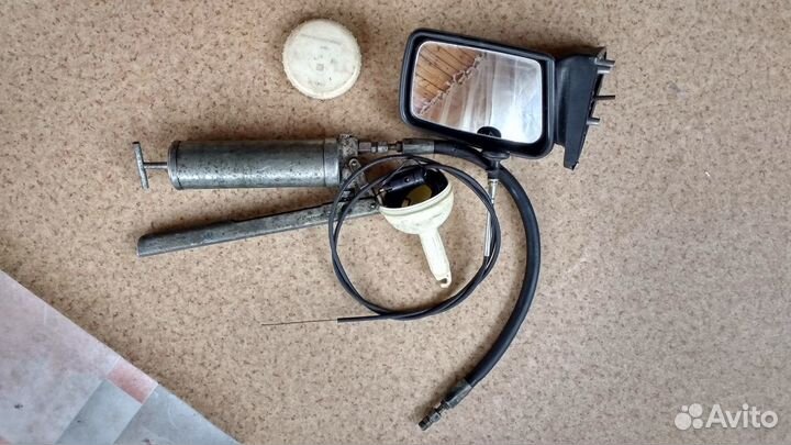 Газ 3110 Правое зеркало