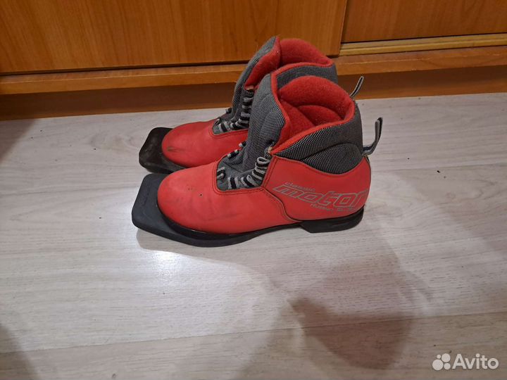 Беговые лыжи