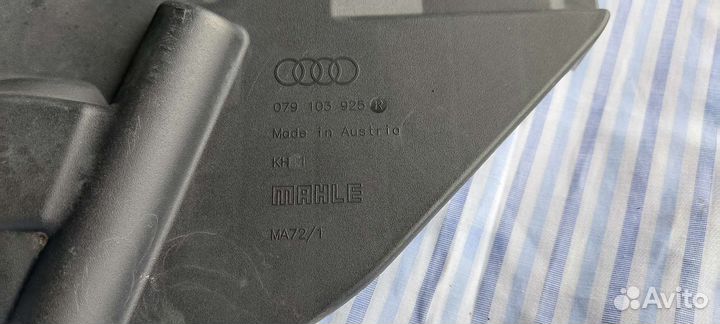 Накладка двигателя на Audi