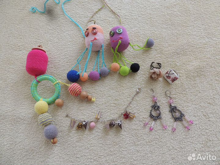 Игрушки-погрызушки и украшения ручной работы