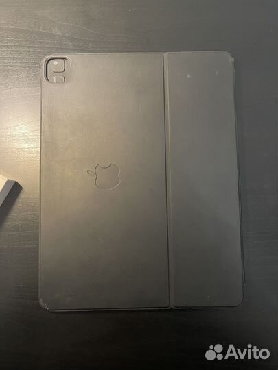 SMART keyboard folio