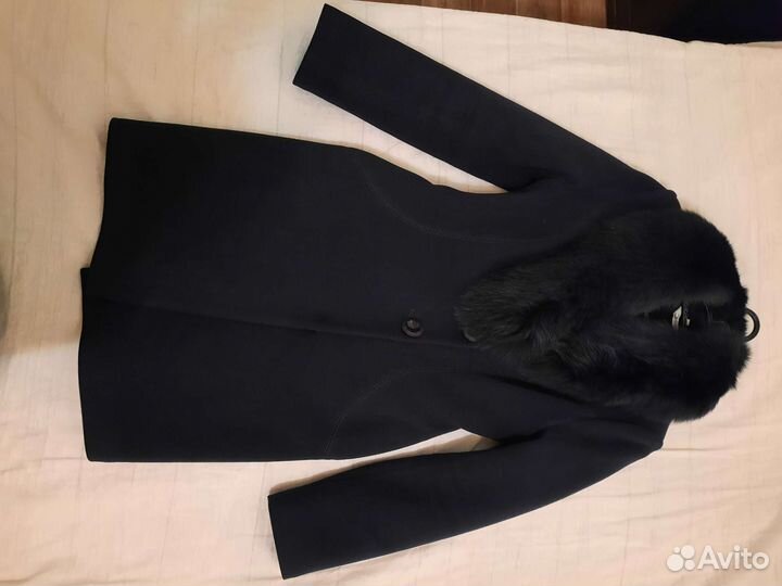 Пальто женское 44