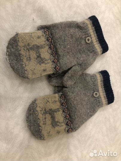 Шапка, варежки, перчатки, вязанные носки