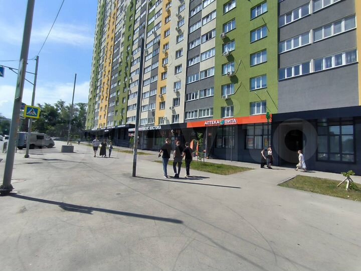 Универсальное помещение на первой линии, 163 м²
