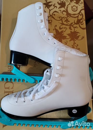 Коньки женские