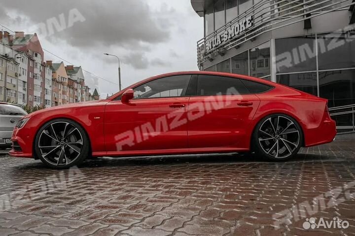 Литой диск в стиле Audi R18 5x112