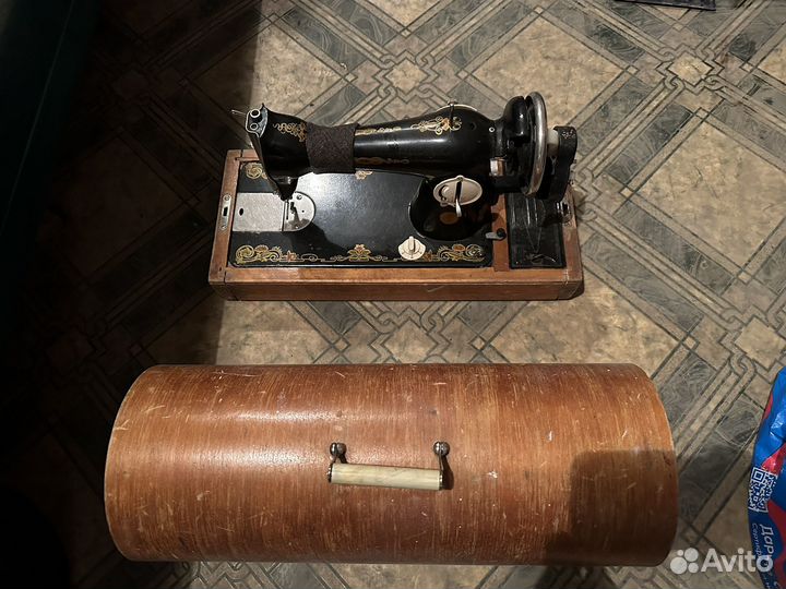 Швейная машинка