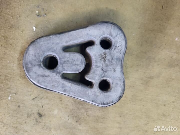 Киа Крепление глушителя Hyundai/Kia