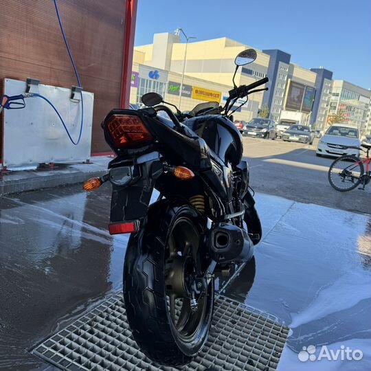 Racer Nitro 200