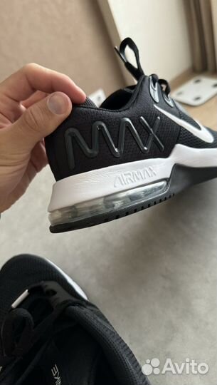 Новые кроссовки nike airmax мужские 44.5 размер