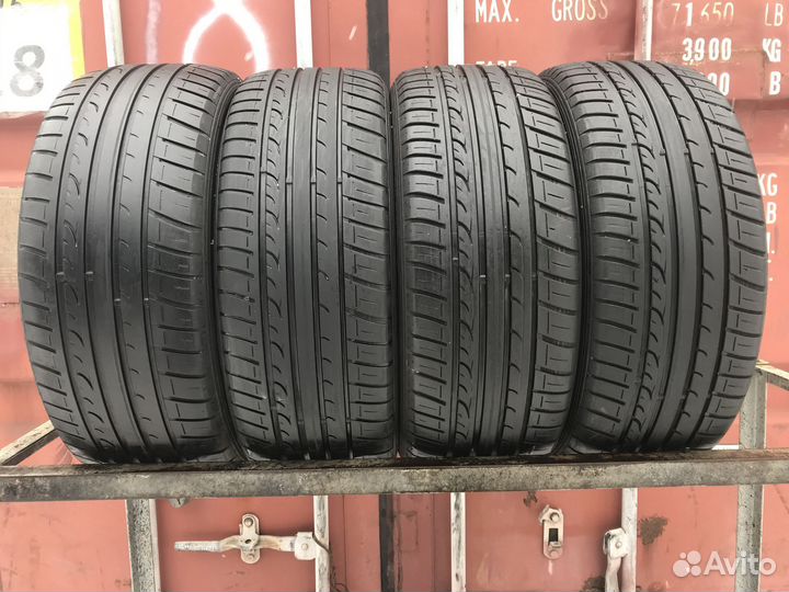 Dunlop SP Sport FastResponse 225/45 R17 77H