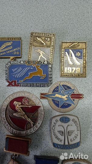 Спортивные значки, знаки,медали