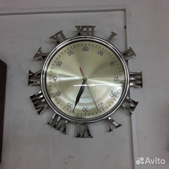 Часы настенные