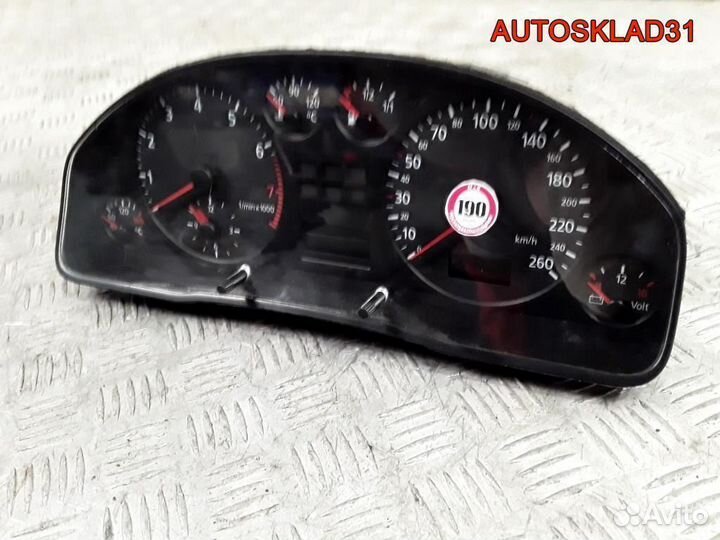 Панель приборов Audi A6 C5 4B0919860P бензин