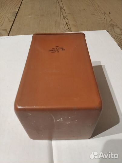 Конденсатор мбгв 1000В