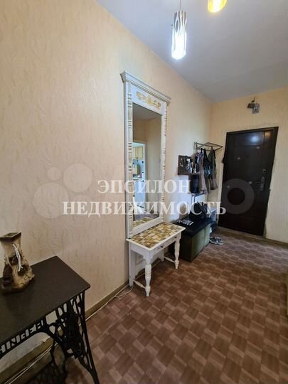3-к. квартира, 60 м², 8/9 эт.
