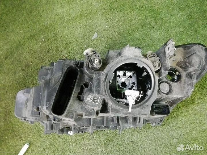 Фара правая BMW 3-Series/M3