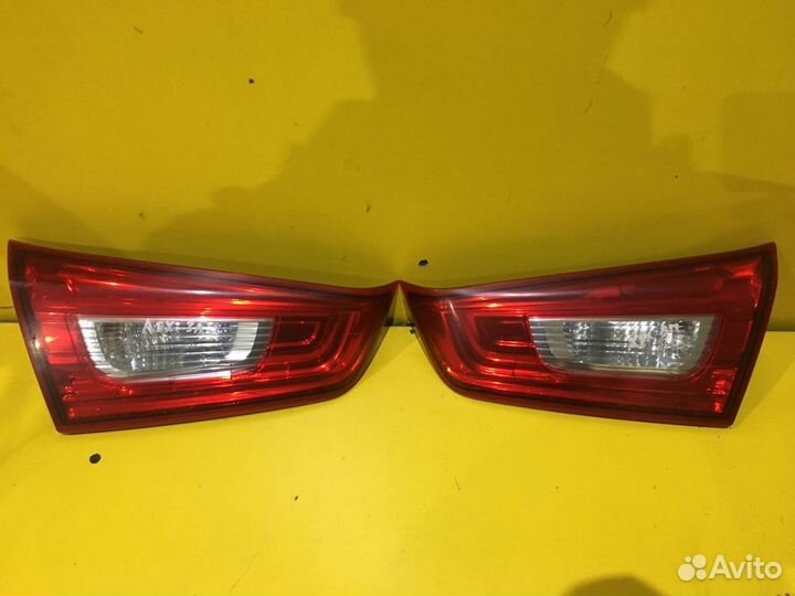 Фонарь задний Mitsubishi ASX 2010–2012