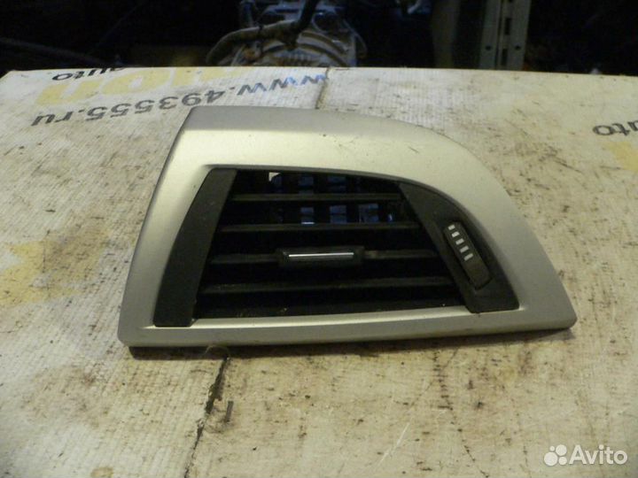 Дефлектор воздушный BMW 1-серия F20/F21 2011-2019