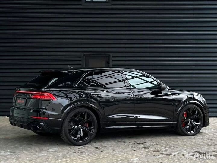 Audi RS Q8 4.0 AT, 2023