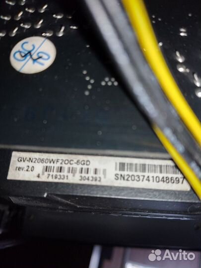 Продам видеокарту Gigabyte Geforce RTX2060 6Gb
