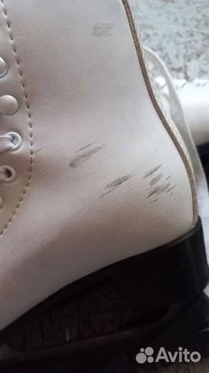 Коньки детские фигурные белые 32 размер