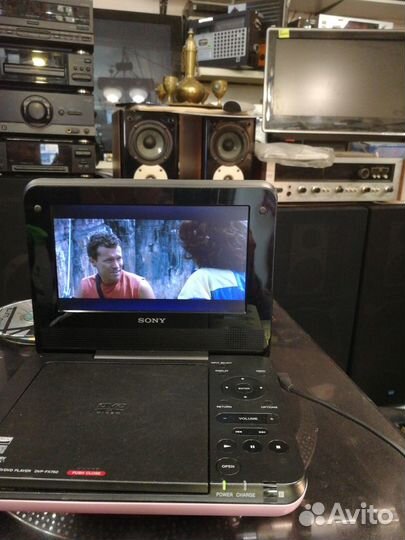 Портативный видеопроигрыватель Sony DVP fx750