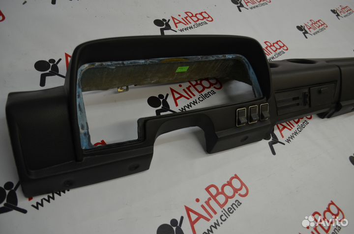 Торпедо панель приборов Niva