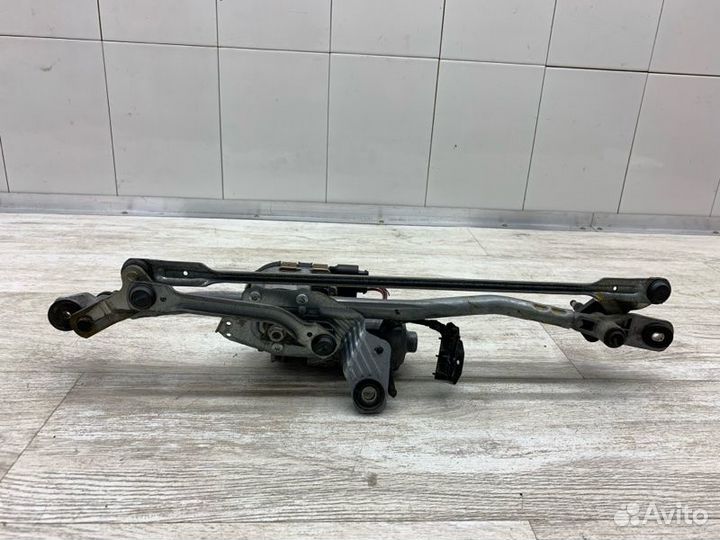 Трапеция дворников с двигателем Audi A6 универсал