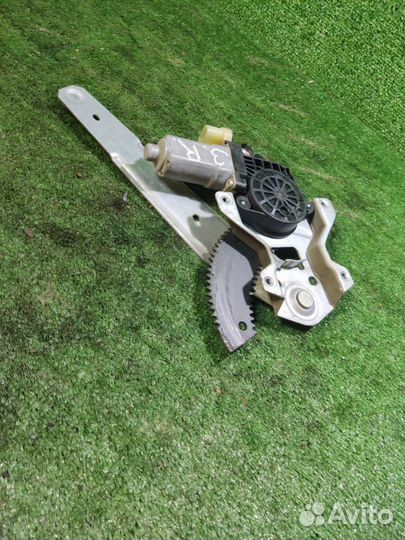 Стеклоподьемник задний правый Hyundai Getz