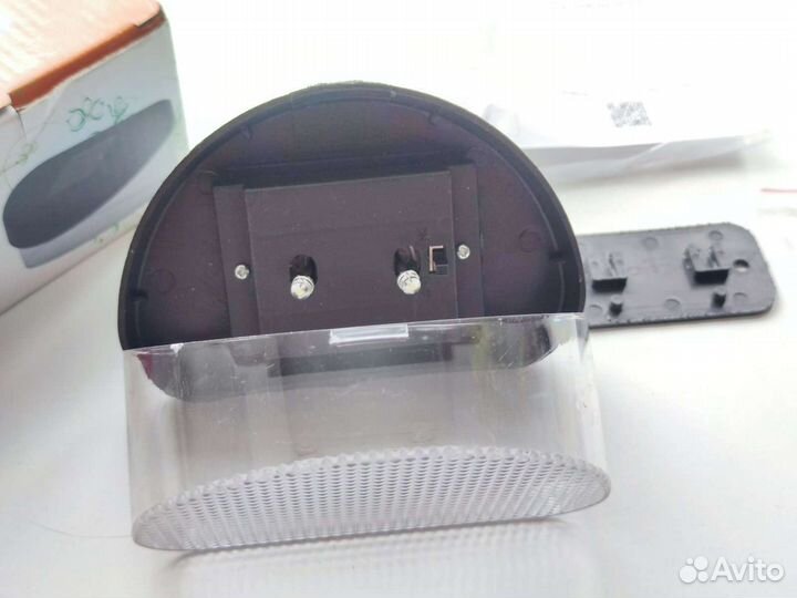 Фонарь светодиодный, аккум, на солн.батарее, новый