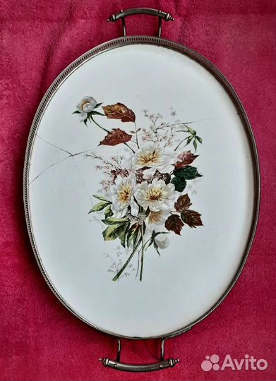 Поднос из фарфора